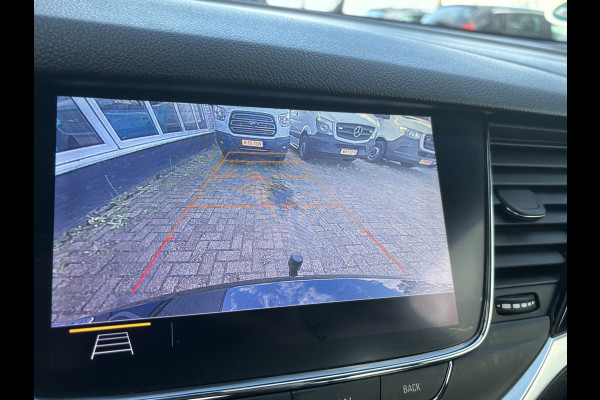 Opel Astra Sports Tourer 1.2 Ultimate 146 PK | Trekhaak | Stoel Verwarming | Stuur Verwarming | Parkeer Camera
