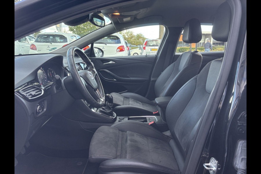 Opel Astra Sports Tourer 1.2 Ultimate 146 PK | Trekhaak | Stoel Verwarming | Stuur Verwarming | Parkeer Camera