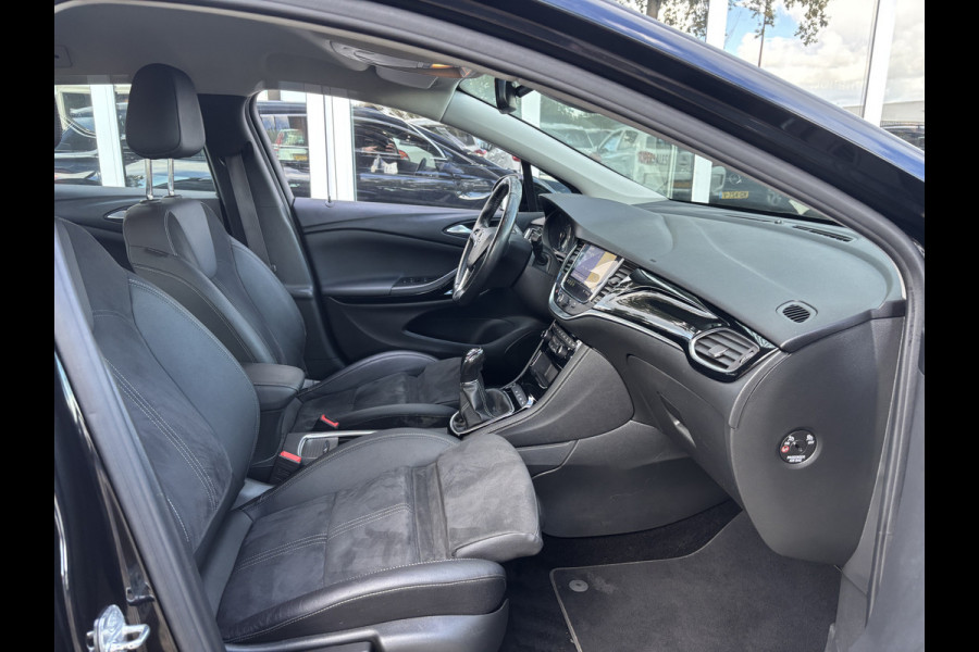 Opel Astra Sports Tourer 1.2 Ultimate 146 PK | Trekhaak | Stoel Verwarming | Stuur Verwarming | Parkeer Camera