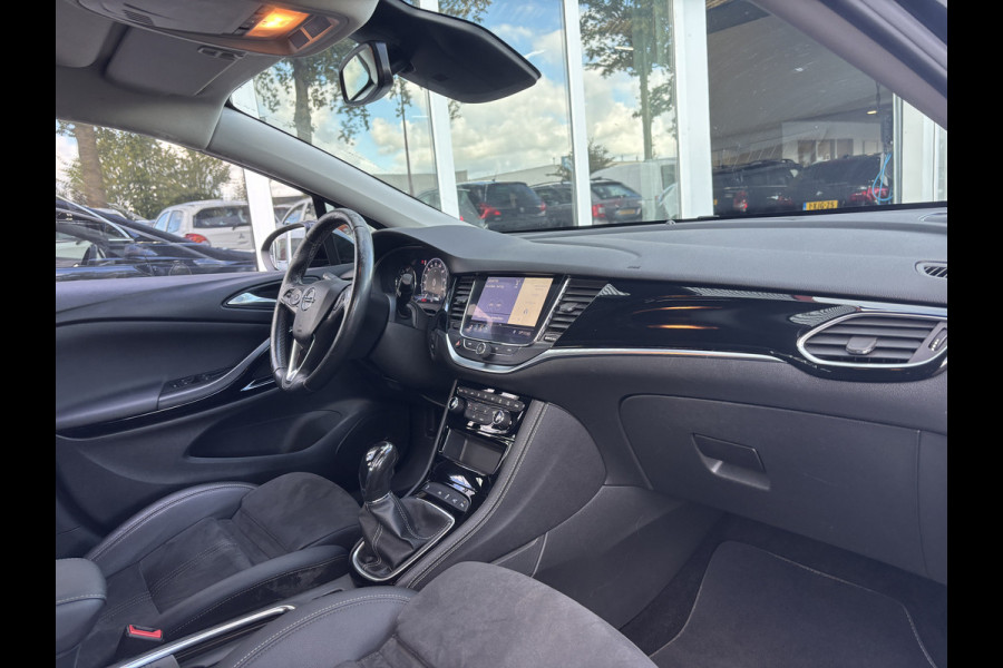 Opel Astra Sports Tourer 1.2 Ultimate 146 PK | Trekhaak | Stoel Verwarming | Stuur Verwarming | Parkeer Camera