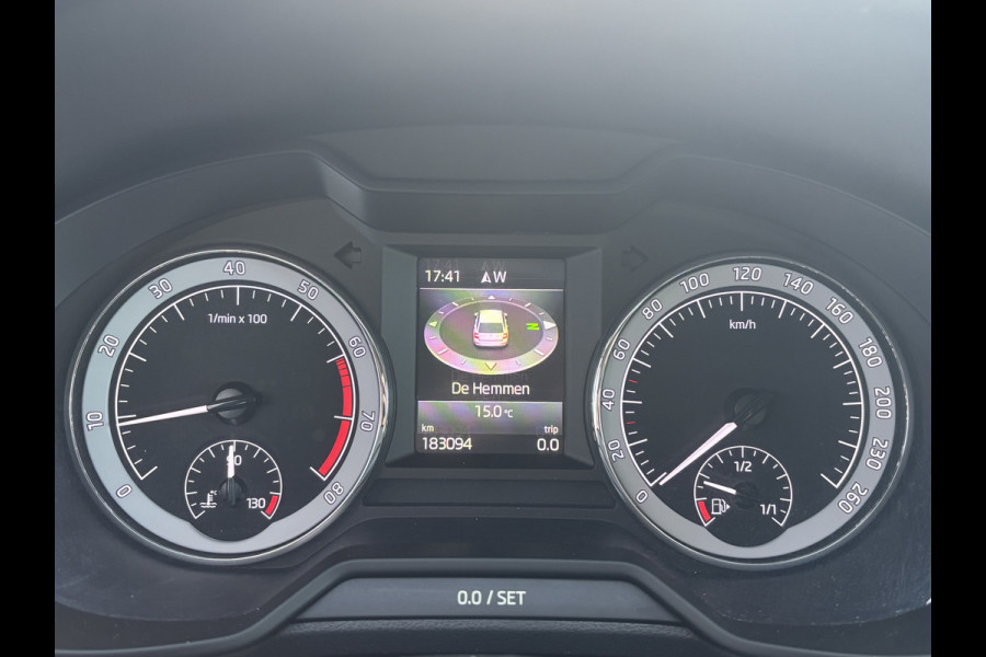 Škoda Octavia Combi 1.5 TSI Greentech Style | Trekhaak | Stoelverwarming | Parkeersensor