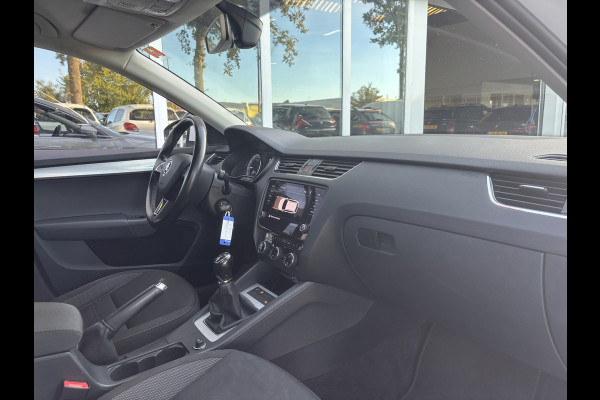 Škoda Octavia Combi 1.5 TSI Greentech Style | Trekhaak | Stoelverwarming | Parkeersensor