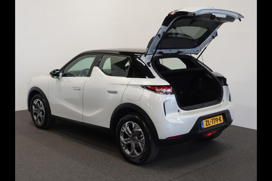 DS DS 3 Crossback 1.2 PureTech Business | Navigatie | Apple Carplay/Android Auto | Lichtmetalen Velgen DS DS 3 Crossback 1.2 PureTech Business | Navigatie | Apple Carplay/Android Auto | Lichtmetalen Velgen