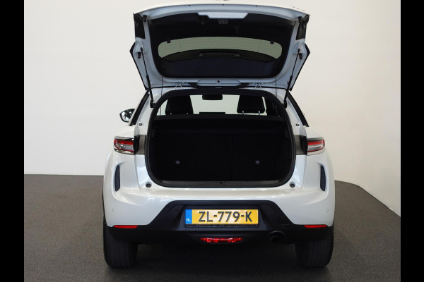 DS DS 3 Crossback 1.2 PureTech Business | Navigatie | Apple Carplay/Android Auto | Lichtmetalen Velgen DS DS 3 Crossback 1.2 PureTech Business | Navigatie | Apple Carplay/Android Auto | Lichtmetalen Velgen