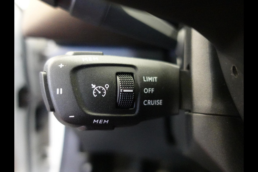 DS DS 3 Crossback 1.2 PureTech Business | Navigatie | Apple Carplay/Android Auto | Lichtmetalen Velgen DS DS 3 Crossback 1.2 PureTech Business | Navigatie | Apple Carplay/Android Auto | Lichtmetalen Velgen