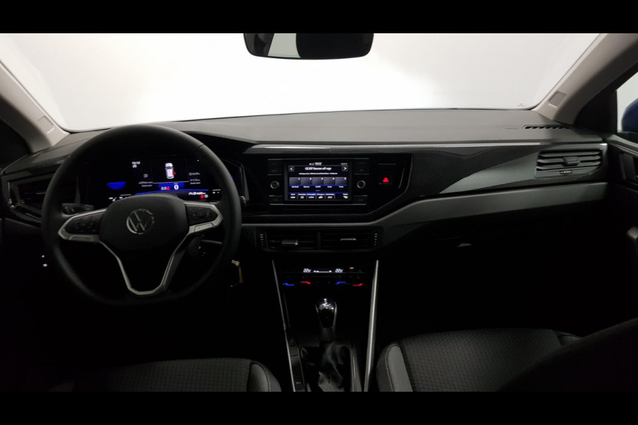 Volkswagen Polo 1.0 TSI DSG Life Automaat | Navigatie | Airco | Stoelverwarming | Digitale cockpit | Led | DAB Volkswagen Polo 1.0 TSI DSG Life Automaat | Navigatie | Airco | Stoelverwarming | Digitale cockpit | Led | DAB