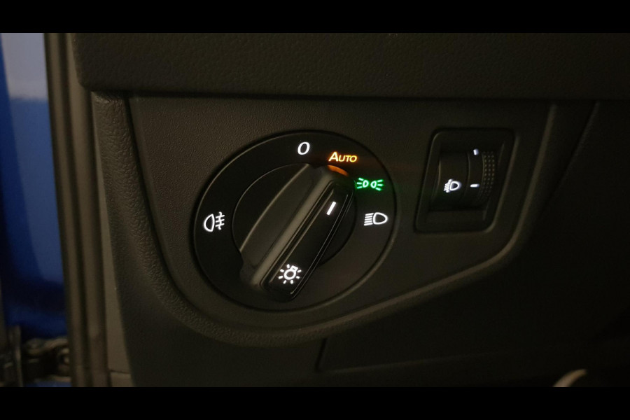 Volkswagen Polo 1.0 TSI DSG Life Automaat | Navigatie | Airco | Stoelverwarming | Digitale cockpit | Led | DAB Volkswagen Polo 1.0 TSI DSG Life Automaat | Navigatie | Airco | Stoelverwarming | Digitale cockpit | Led | DAB