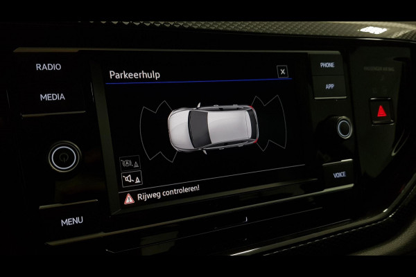 Volkswagen Polo 1.0 TSI DSG Life Automaat | Navigatie | Airco | Stoelverwarming | Digitale cockpit | Led | DAB Volkswagen Polo 1.0 TSI DSG Life Automaat | Navigatie | Airco | Stoelverwarming | Digitale cockpit | Led | DAB