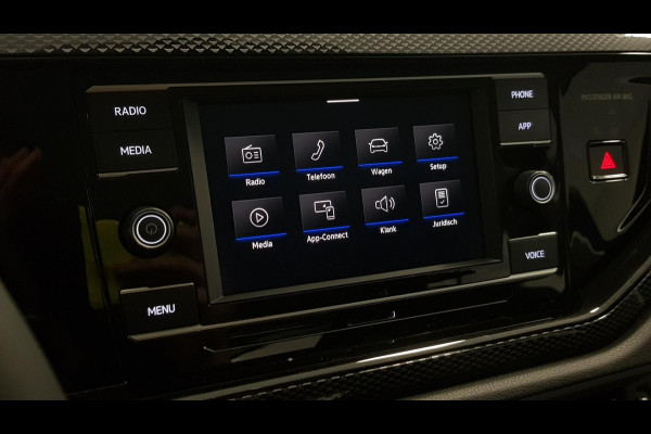 Volkswagen Polo 1.0 TSI DSG Life Automaat | Navigatie | Airco | Stoelverwarming | Digitale cockpit | Led | DAB Volkswagen Polo 1.0 TSI DSG Life Automaat | Navigatie | Airco | Stoelverwarming | Digitale cockpit | Led | DAB