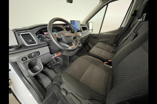 Ford Transit 130pk Automaat L2H2 Navi Camera Trekhaak Cruise control ACC Airco Ford Transit 130pk Automaat L2H2 Navi Camera Trekhaak Cruise control ACC Airco
