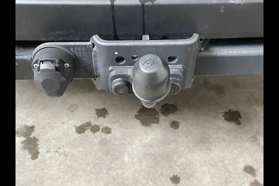Ford Transit 130pk Automaat L2H2 Navi Camera Trekhaak Cruise control ACC Airco Ford Transit 130pk Automaat L2H2 Navi Camera Trekhaak Cruise control ACC Airco