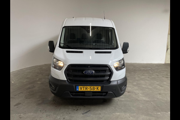 Ford Transit 130pk Automaat L2H2 Navi Camera Trekhaak Cruise control ACC Airco Ford Transit 130pk Automaat L2H2 Navi Camera Trekhaak Cruise control ACC Airco