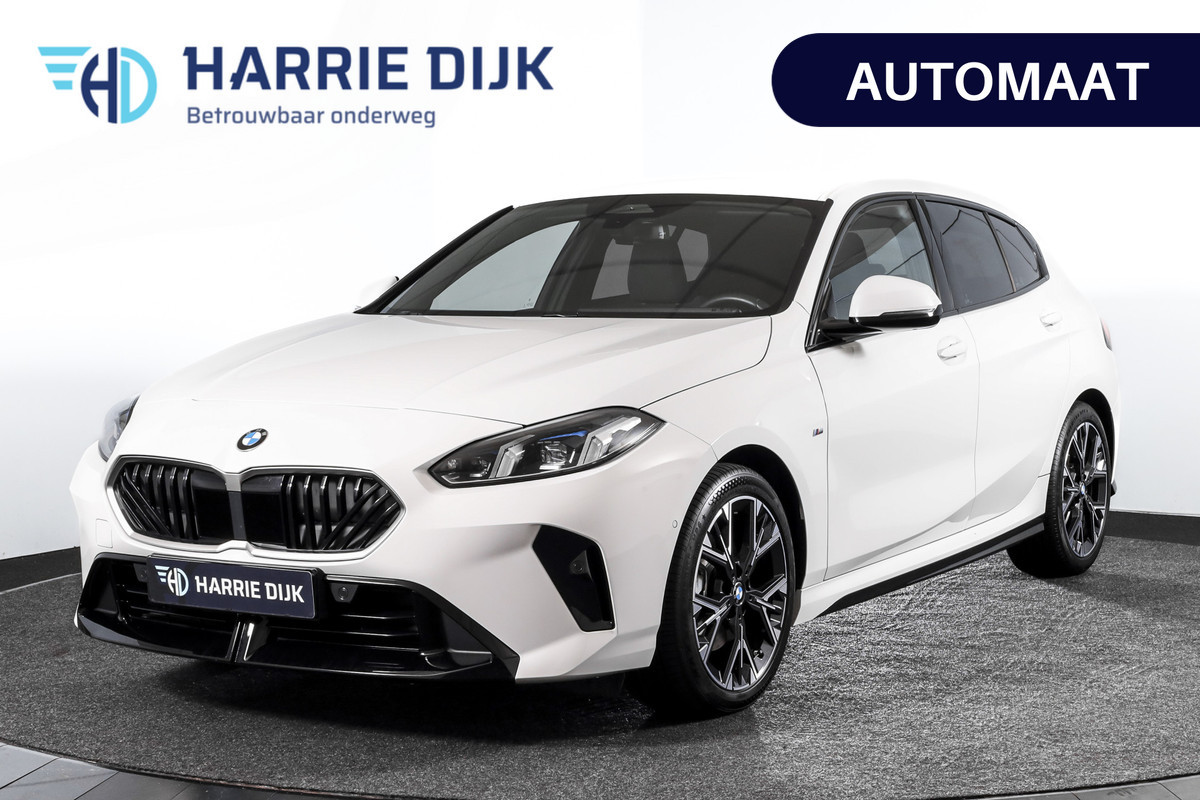 BMW 1-serie 120 M Sport | Dig. Cockpit | Adapt. Cruise | Harman/Kardon | Stoelverw. | PDC | Camera | NAV + App. Connect | ECC | DAB | LM 18" | 9351 BMW 1-serie 120 M Sport | Dig. Cockpit | Adapt. Cruise | Harman/Kardon | Stoelverw. | PDC | Camera | NAV + App. Connect | ECC | DAB | LM 18" | 9351