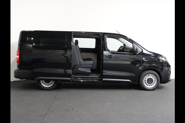 Opel Vivaro 102pk L3H1 Edition Dubbele Cabine 6persoons Navigatie Trekhaak Airco Cruise control