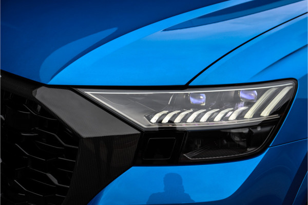 Audi RSQ8 4.0 **Ceramic/Carbon/B&O/Alcantara/23"/ACC**