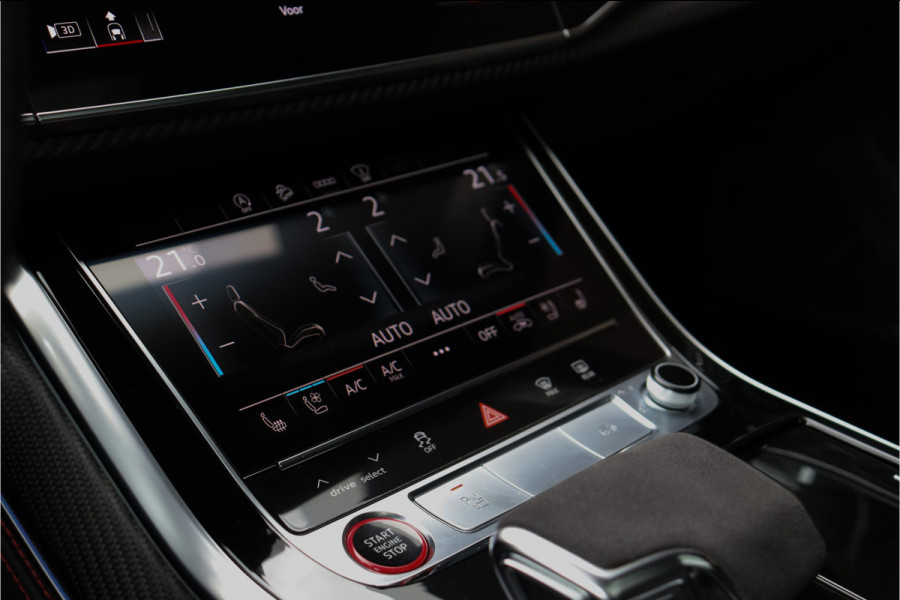 Audi RSQ8 4.0 **Ceramic/Carbon/B&O/Alcantara/23"/ACC**