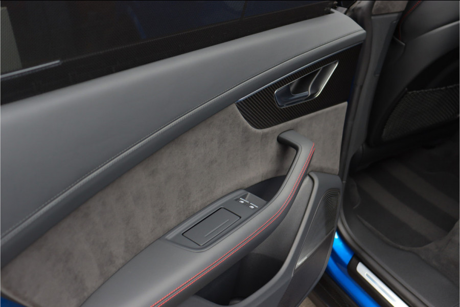 Audi RSQ8 4.0 **Ceramic/Carbon/B&O/Alcantara/23"/ACC**