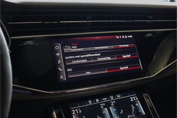 Audi RSQ8 4.0 **Ceramic/Carbon/B&O/Alcantara/23"/ACC**