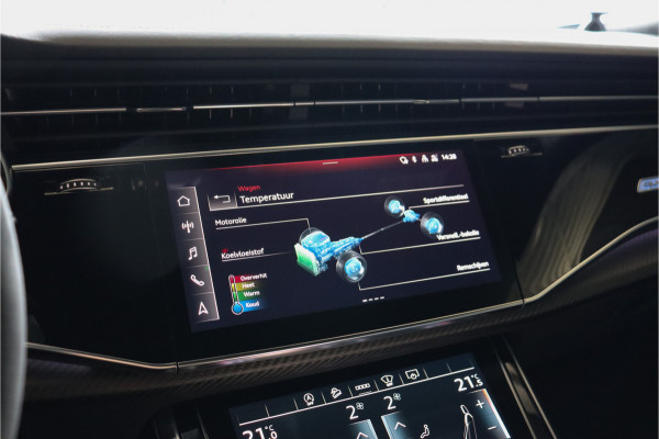 Audi RSQ8 4.0 **Ceramic/Carbon/B&O/Alcantara/23"/ACC**