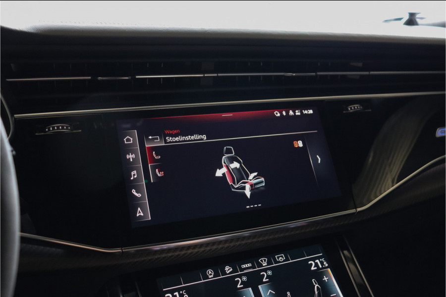 Audi RSQ8 4.0 **Ceramic/Carbon/B&O/Alcantara/23"/ACC**