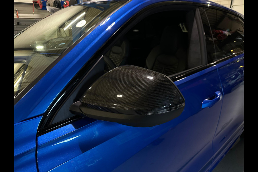 Audi RSQ8 4.0 **Ceramic/Carbon/B&O/Alcantara/23"/ACC**
