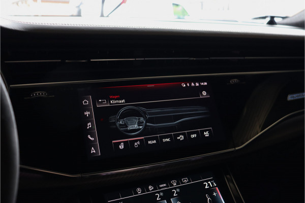 Audi RSQ8 4.0 **Ceramic/Carbon/B&O/Alcantara/23"/ACC**