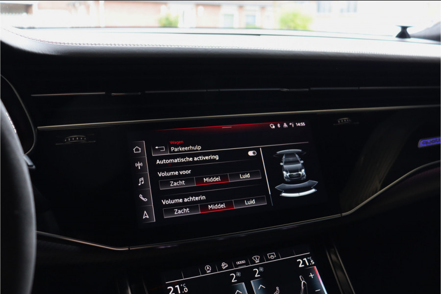 Audi RSQ8 4.0 **Ceramic/Carbon/B&O/Alcantara/23"/ACC**