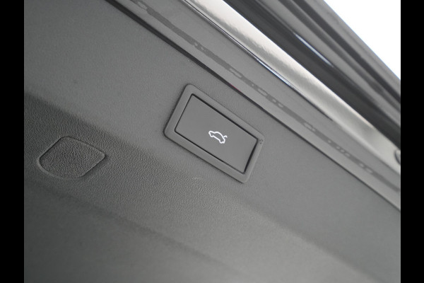 Škoda Kodiaq 1.5 TSI MHEV Business Edition 7p. Panorama dak Trekhaak 19" lm  Stoel/Stuurverwarming 188