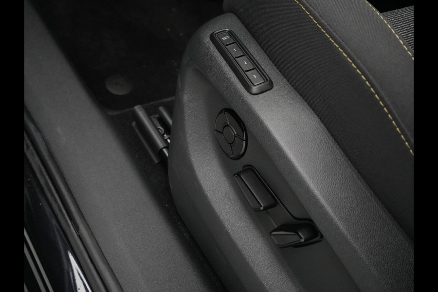 Škoda Kodiaq 1.5 TSI MHEV Business Edition 7p. Panorama dak Trekhaak 19" lm  Stoel/Stuurverwarming 188