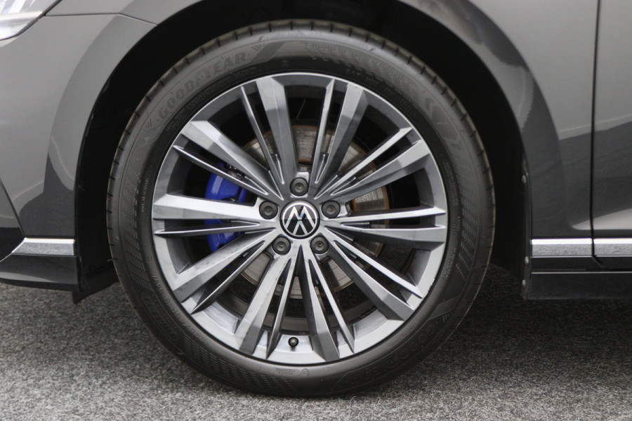 Volkswagen Passat Variant 1.4 TSI DSG PHEV GTE Business Virtual Cockpit, Panoramadak, ACC, Camera, Apple Carplay, DAB, PDC, 18''
