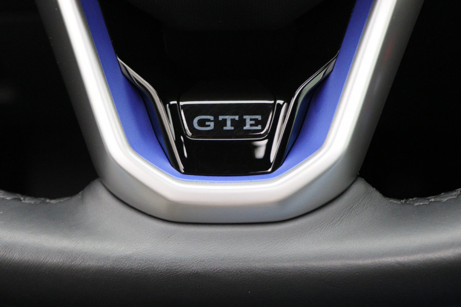 Volkswagen Passat Variant 1.4 TSI DSG PHEV GTE Business Virtual Cockpit, Panoramadak, ACC, Camera, Apple Carplay, DAB, PDC, 18''