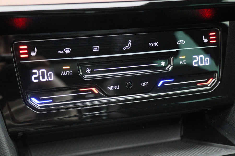 Volkswagen Passat Variant 1.4 TSI DSG PHEV GTE Business Virtual Cockpit, Panoramadak, ACC, Camera, Apple Carplay, DAB, PDC, 18''