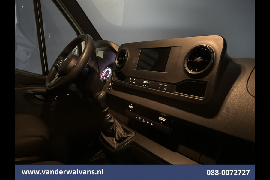 Mercedes-Benz Sprinter 316 CDI 163pk L3H2 Euro6 Airco | Camera | Apple Carplay | Cruisecontrol Android Auto, Chauffeursstoel, Stoelverwarming, 270gr. Achterdeuren, Bijrijdersbank