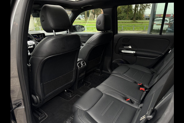 Mercedes-Benz EQB 300 4MATIC AMG 67 kWh | Panorama | Burmester | Stoel Verkoeling | Leder |