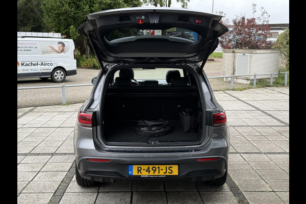 Mercedes-Benz EQB 300 4MATIC AMG 67 kWh | Panorama | Burmester | Stoel Verkoeling | Leder |