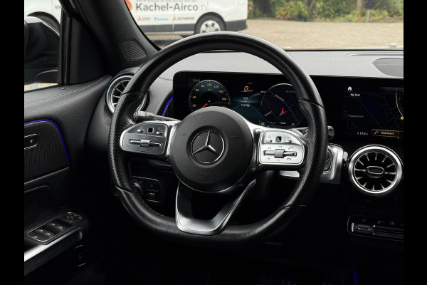 Mercedes-Benz EQB 300 4MATIC AMG 67 kWh | Panorama | Burmester | Stoel Verkoeling | Leder |
