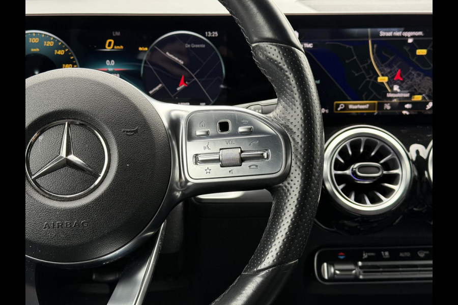 Mercedes-Benz EQB 300 4MATIC AMG 67 kWh | Panorama | Burmester | Stoel Verkoeling | Leder |