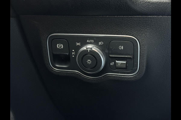 Mercedes-Benz EQB 300 4MATIC AMG 67 kWh | Panorama | Burmester | Stoel Verkoeling | Leder |