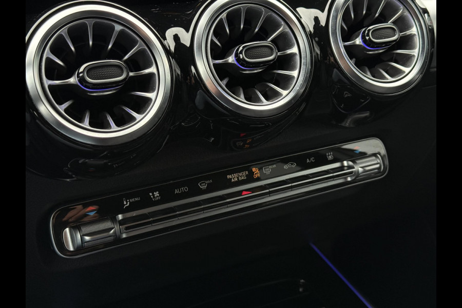 Mercedes-Benz EQB 300 4MATIC AMG 67 kWh | Panorama | Burmester | Stoel Verkoeling | Leder |