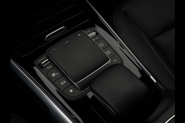 Mercedes-Benz EQB 300 4MATIC AMG 67 kWh | Panorama | Burmester | Stoel Verkoeling | Leder |