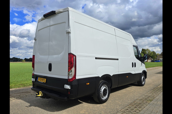 Iveco Daily 35S14V 2.3 352L H2 - L2L H2 - 140 Pk - Euro 6 - Climate Control - Cruise Control