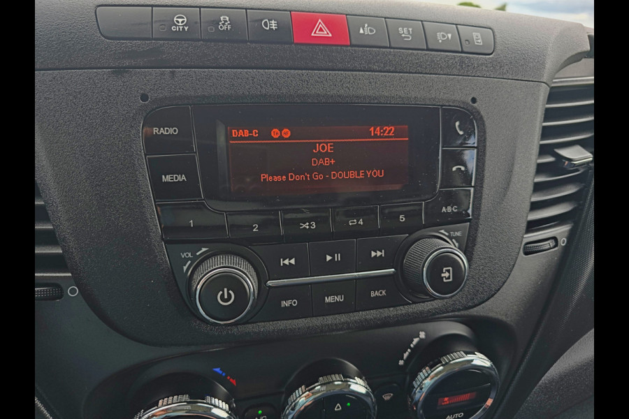 Iveco Daily 35S14V 2.3 352L H2 - L2L H2 - 140 Pk - Euro 6 - Climate Control - Cruise Control