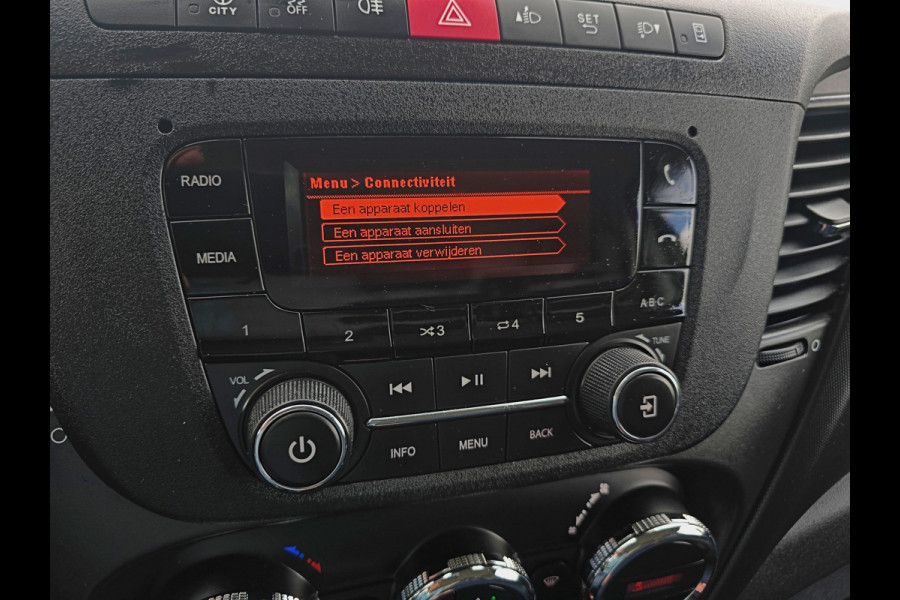 Iveco Daily 35S14V 2.3 352L H2 - L2L H2 - 140 Pk - Euro 6 - Climate Control - Cruise Control