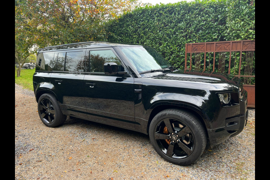 Land Rover Defender 110 2.0 P300e 110 X-Dynamic HSE ** URBAN ** 22inch ** Towing ** Cold Climate Dakspoiler ** Side Vents