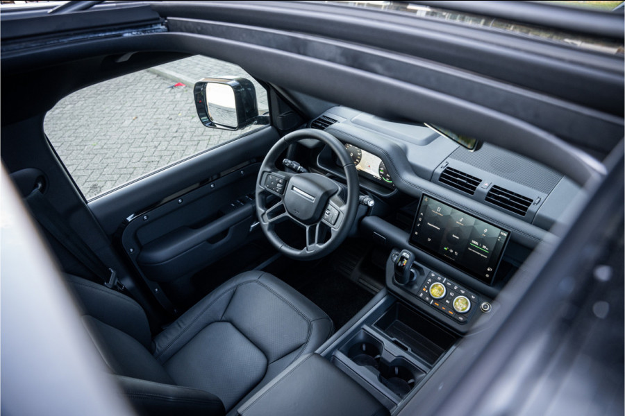 Land Rover Defender 110 2.0 P300e 110 X-Dynamic HSE ** URBAN ** 22inch ** Towing ** Cold Climate Dakspoiler ** Side Vents