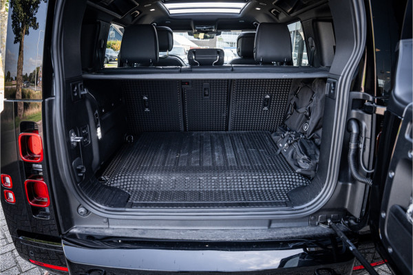 Land Rover Defender 110 2.0 P300e 110 X-Dynamic HSE ** URBAN ** 22inch ** Towing ** Cold Climate Dakspoiler ** Side Vents