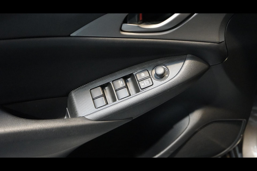 Mazda CX-3 2.0 SkyActiv-G 121 Sportive CLIMA-CRUISE-DAB-NAVIGATIE-PARKEERSENSOREN-STOELVERWARMING-XENON