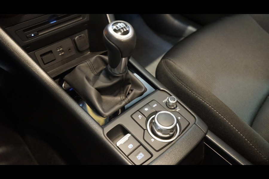 Mazda CX-3 2.0 SkyActiv-G 121 Sportive CLIMA-CRUISE-DAB-NAVIGATIE-PARKEERSENSOREN-STOELVERWARMING-XENON
