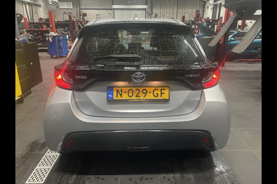 Toyota Yaris 1.5 Hybrid Active | Apple Carplay & AndroidAUTO | Adaptive cruise control | Camera | Garantie tot 10-2031