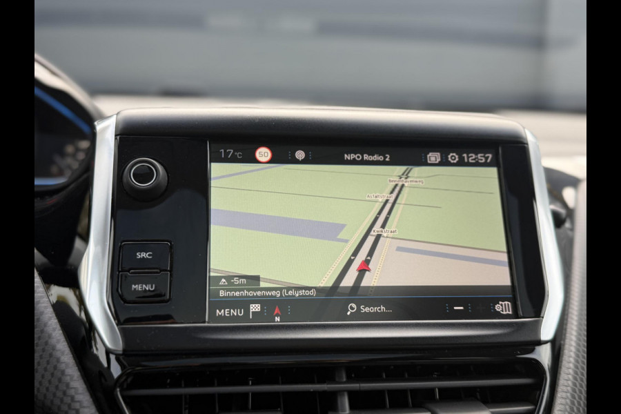 Peugeot 2008 1.2 PureTech Allure 2e Eigenaar,Navi,Pano,Camera,Clima,Cruise,PDC,Trekhaak,Apple Carplay,N.A.P,APK tot 05-2026